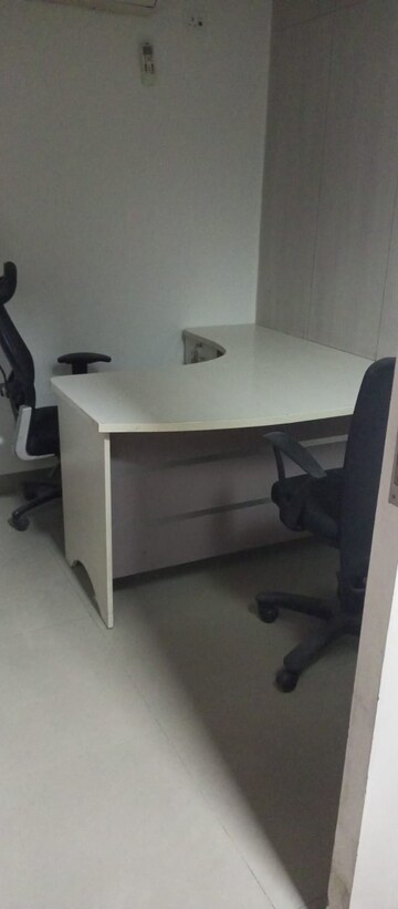  Office Space For Rent in East Of Kailash