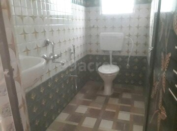 Bathroom in 2 BHK Apartment at Central Park II-The Room, Sector 48 – for Sale