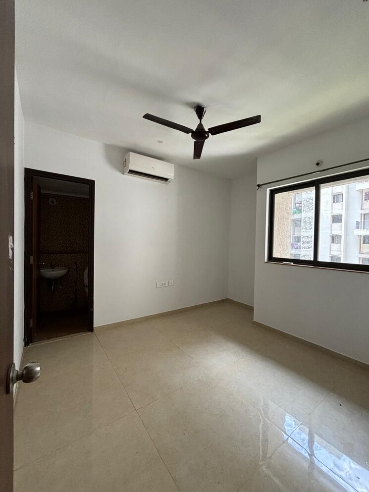 Bedroom, lodha-palava-downtown 1 Bedroom 656 Sq.Ft. Apartment In Dombivli East Thane 8660769
