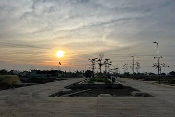  Plot For Sale in Ab Bypass Road