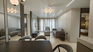 3.5 BHK Apartment For Sale in Kandivali West