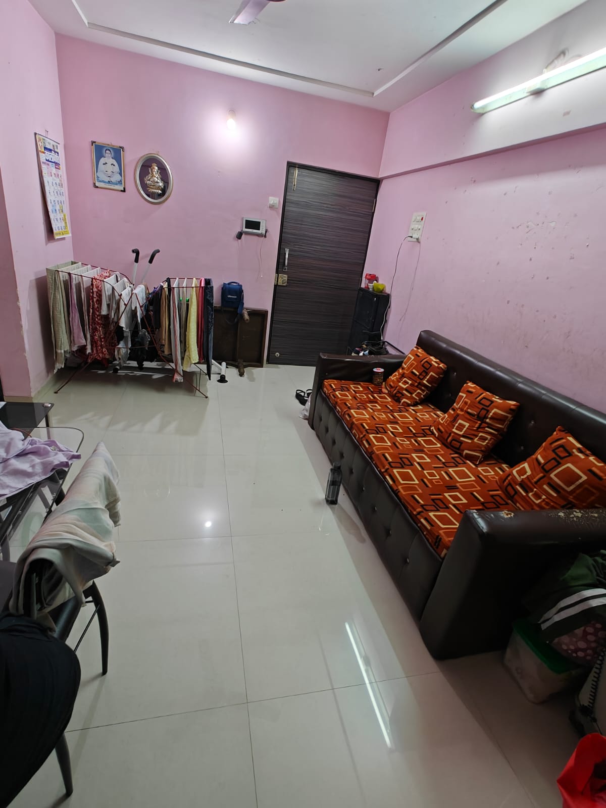 1 BHK Apartment For Rent in Kamala Enclave