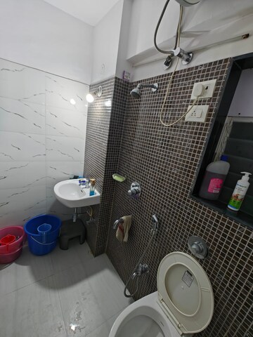 Master Bedroom in 1 BHK Apartment at Kamala Enclave, Borivali West – for Rent