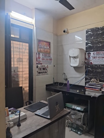 Master Bedroom in 2 BHK Apartment at Laxmi Park Apartment, Kopar Khairane – for Rent