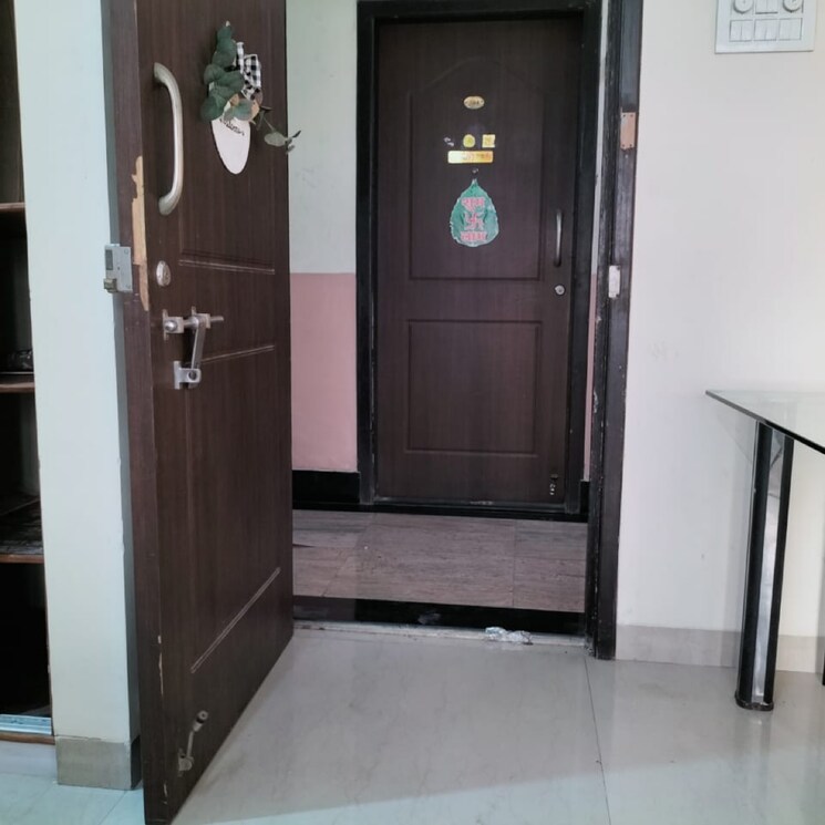 Room, raheja-heights-phase-2 1 Bedroom 650 Sq.Ft. Apartment In Aarey Colony Mumbai 8661046