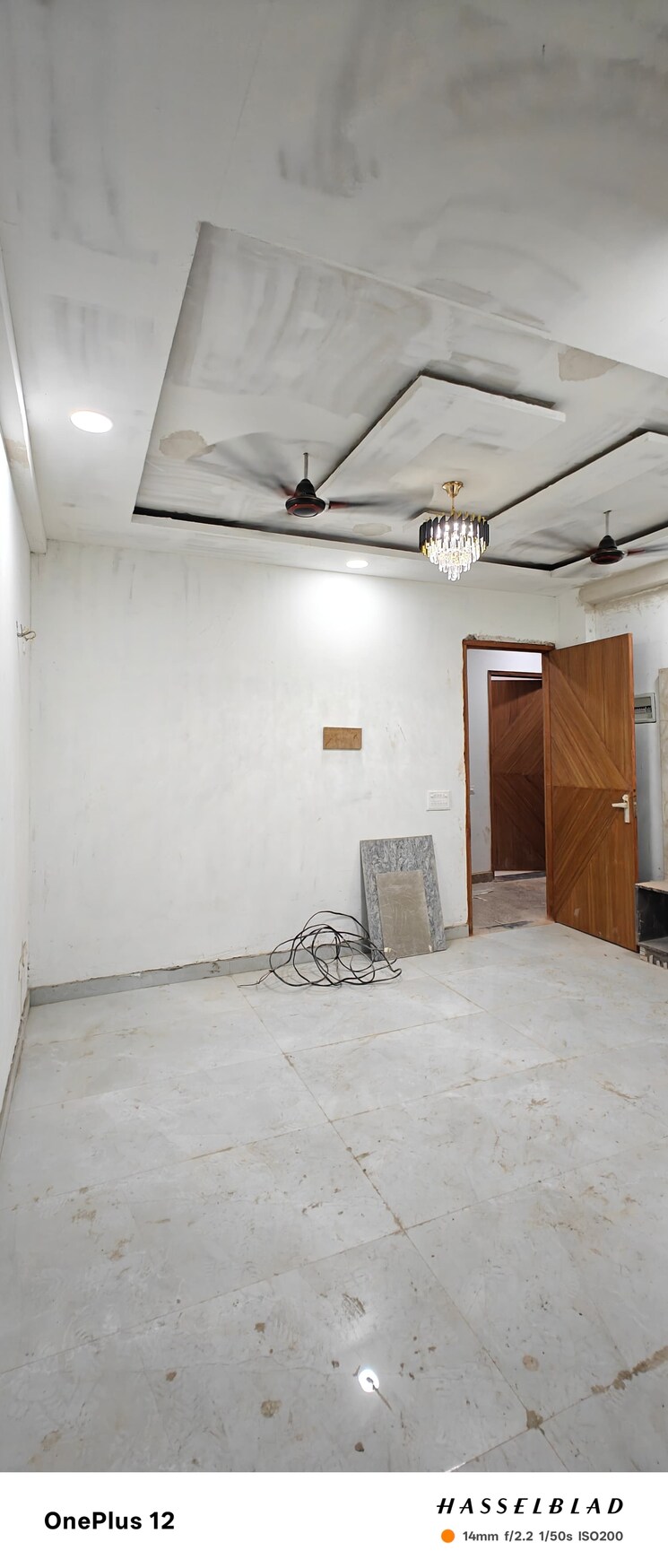 Room, sector 73 2 Bedroom 1000 Sq.Ft. Builder Floor In Sector 73 Noida 8661039