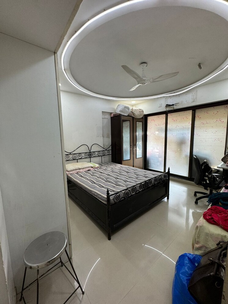 Master Bedroom, sadhna-regent-palace 3 Bedroom 1119 Sq.Ft. Apartment In Goregaon West Mumbai 8661093