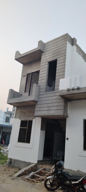 2 BHK Independent House For Sale in Amehra Adipur