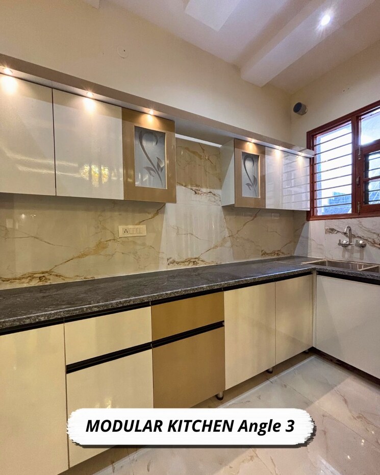 Kitchen, ludhiana chandigarh hwy 3 Bedroom 125 Sq.Yd. Apartment In LudhianA Chandigarh Hwy Mohali 8661196
