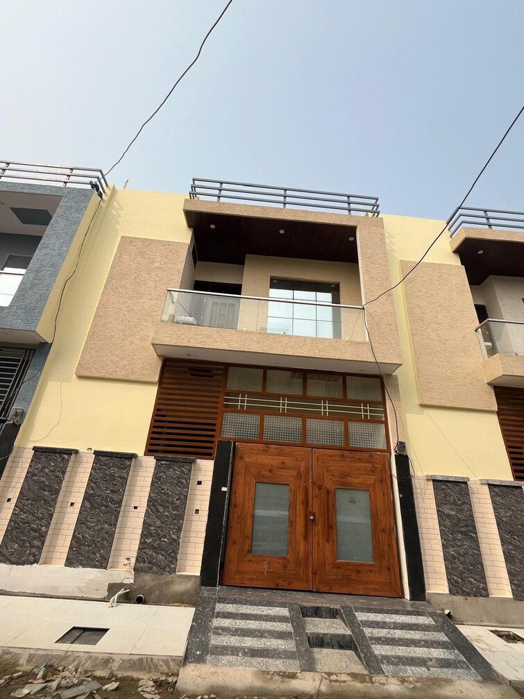 Cover Image, ganga nagar 3 Bedroom 120 Sq.Yd. Independent House In Ganga Nagar Meerut 8661270