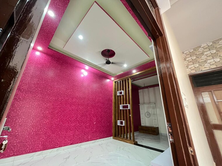 Room, ganga nagar 3 Bedroom 120 Sq.Yd. Independent House In Ganga Nagar Meerut 8661270