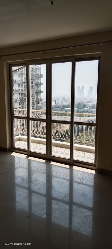 Room in 3 BHK Apartment at BPTP Park Prime, Sector 66 – for Rent