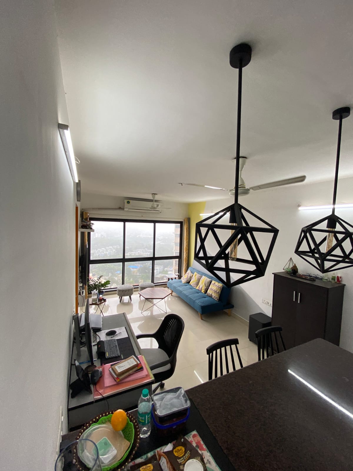 2 BHK Apartment For Rent in Kanakia Rainforest