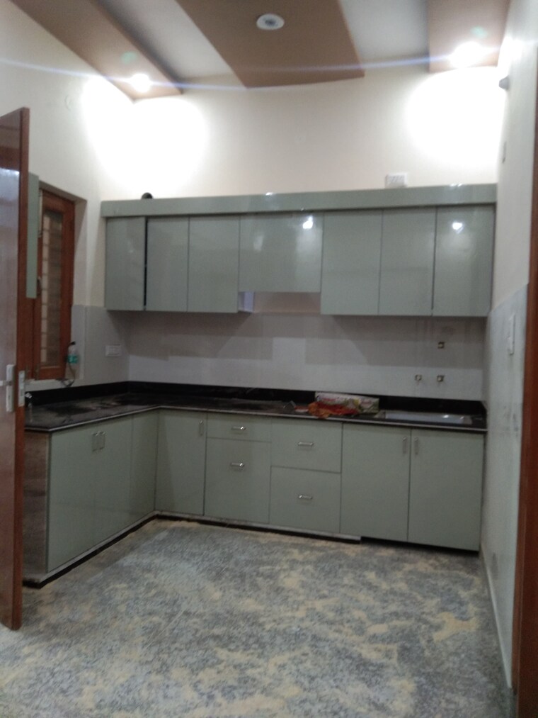 Kitchen, ganga nagar 3 Bedroom 120 Sq.Yd. Independent House In Ganga Nagar Meerut 8661386
