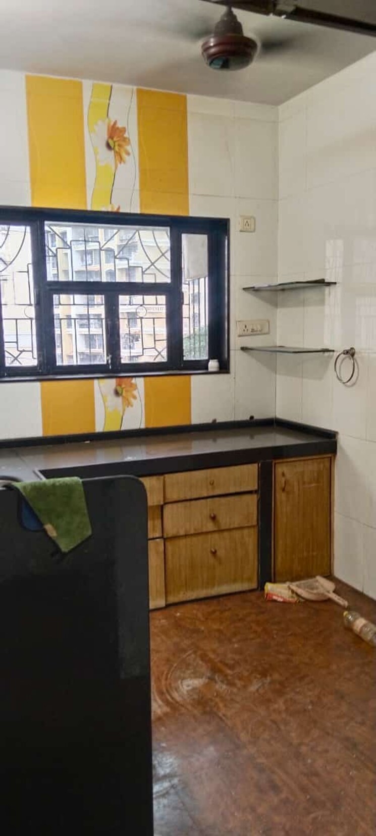 Kitchen, kalyan west 2 Bedroom 900 Sq.Ft. Apartment In Kalyan West Thane 8661321