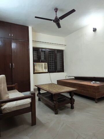 Living Room in 2 BHK Apartment at Sarita Vihar – for Rent