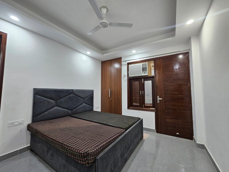 Bedroom, paryavaran complex 2 Bedroom 950 Sq.Ft. Builder Floor In Paryavaran Complex Delhi 8661444