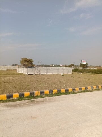  Plot For Sale in Jewar