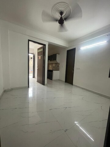 Room in 1 BHK Builder Floor at Neb Sarai – for Rent