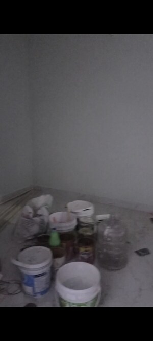 Parking in 2 BHK Builder Floor at New Ashok Nagar – for Sale