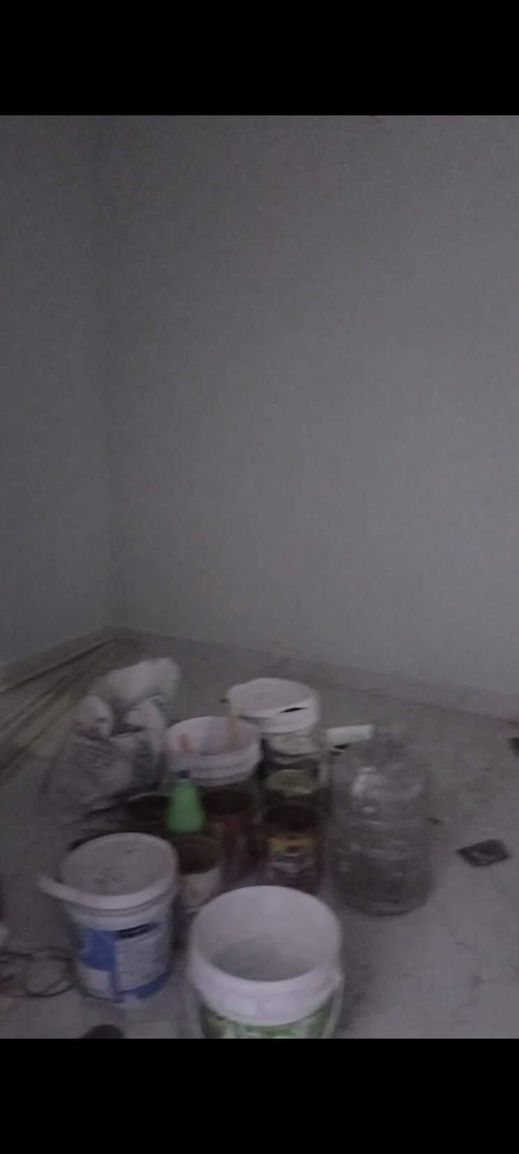  Parking, new ashok nagar 2 Bedroom 500 Sq.Ft. Builder Floor In New Ashok Nagar Delhi 8661562