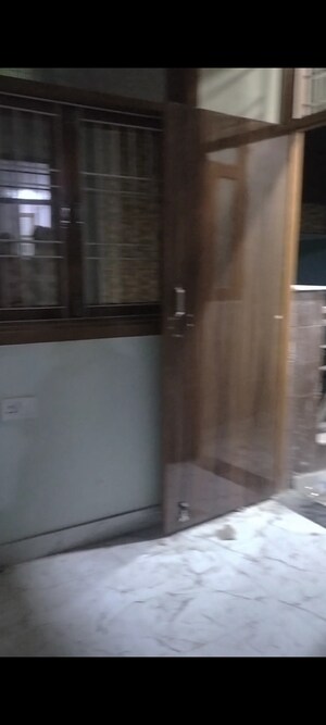 Room in 2 BHK Builder Floor at New Ashok Nagar – for Sale