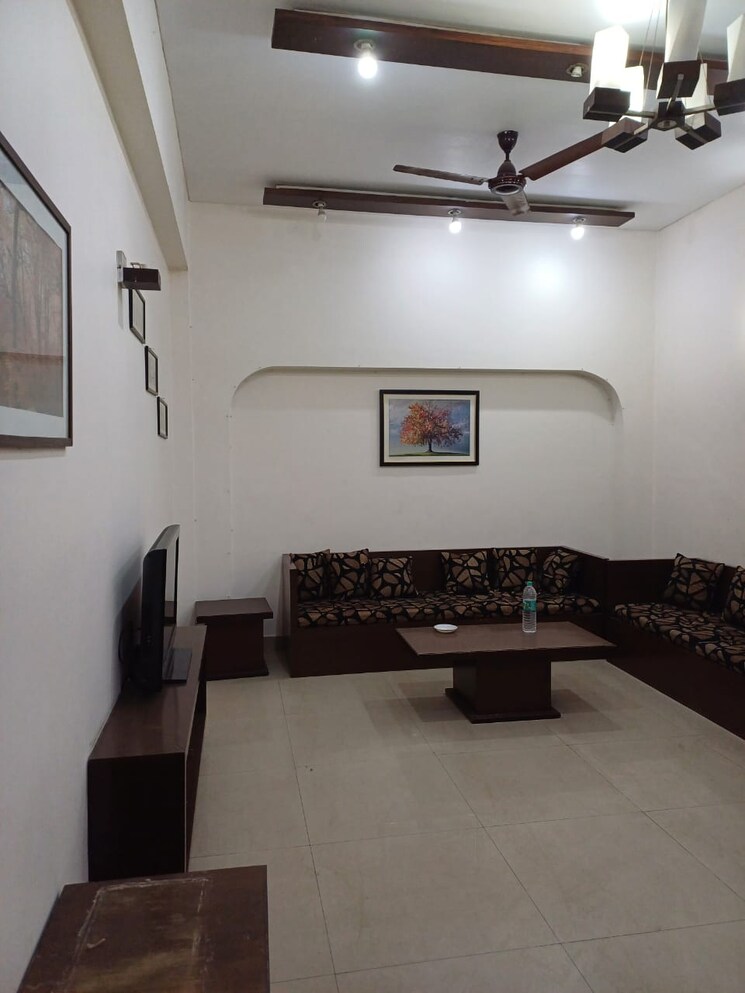 Kitchen, greater kailash i 2 Bedroom 160 Sq.Yd. Builder Floor In Greater Kailash I Delhi 8661573