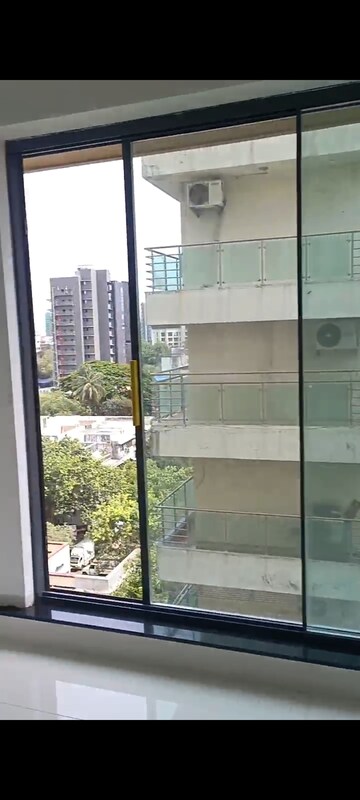 1 BHK Apartment For Rent in Arkade Aura, Santacruz West