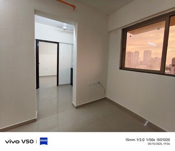 Room in 1 BHK Apartment at Satellite Garden, Goregaon East – for Rent