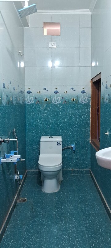 Bathroom in 2.5 BHK Builder Floor at Madanpur Khadar – for Rent