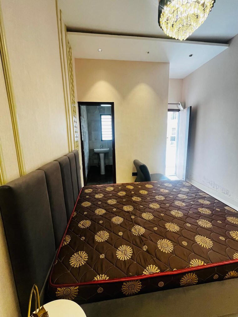 Bedroom, sector 125 3 Bedroom 145 Sq.Yd. Apartment In Sector 125 Mohali 8661611