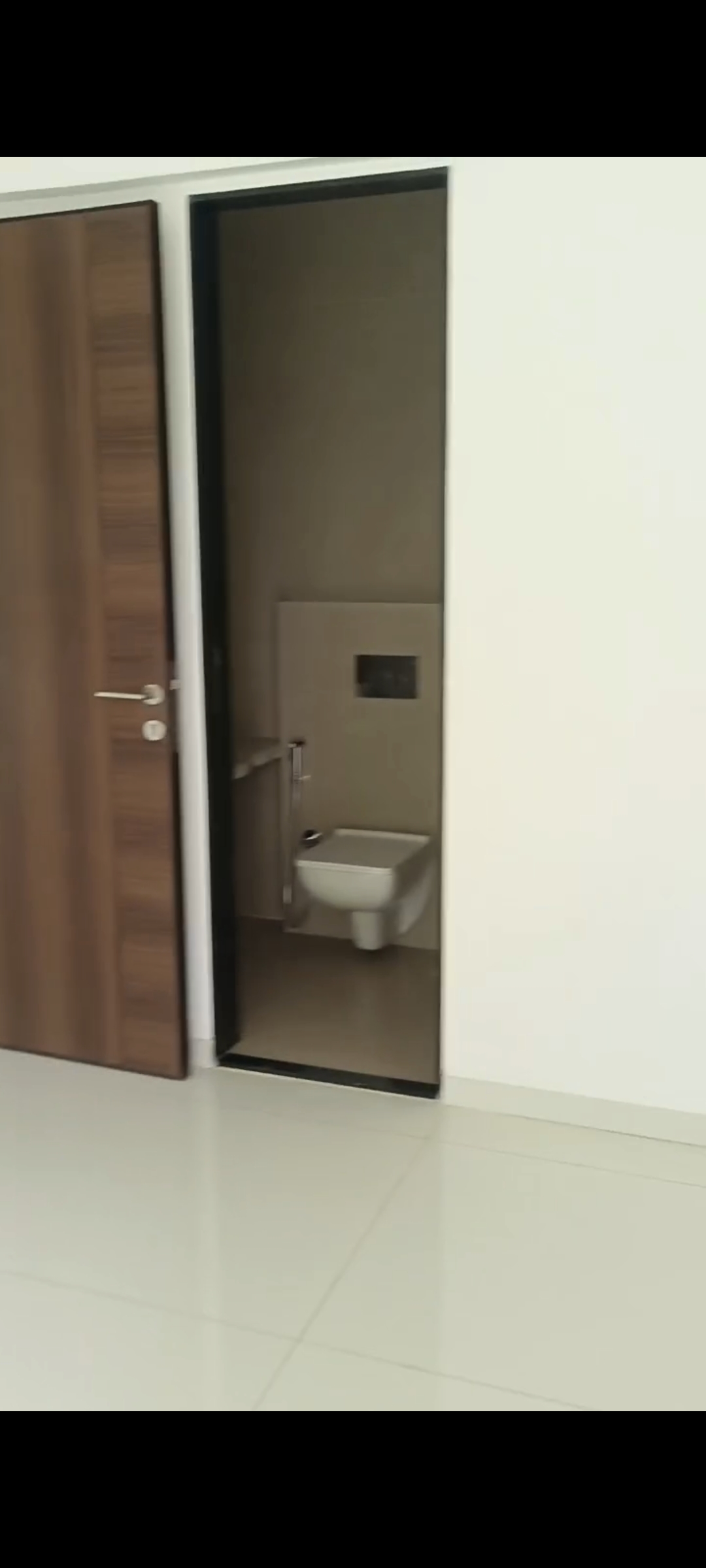 2.5 BHK 800 Sq.Ft. Apartment in Arkade Aura