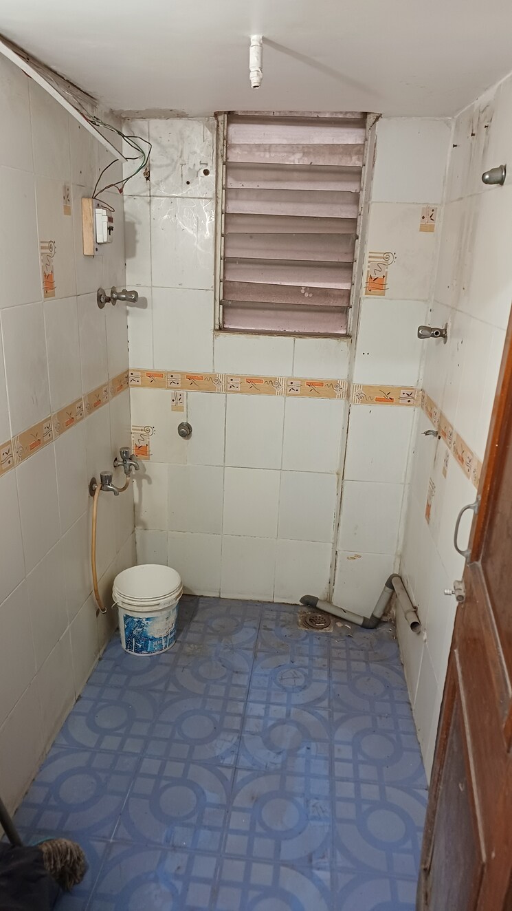Bathroom, rasta peth 1 RK 400 Sq.Ft. Apartment In Rasta Peth Pune 8661656