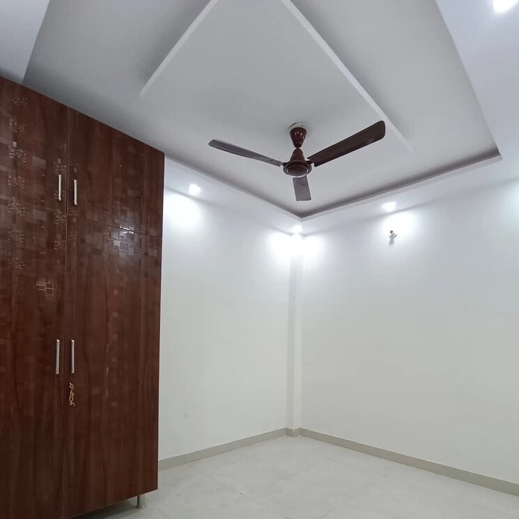 Room, bhasin-homes 5 Bedroom 450 Sq.Ft. Independent House In Uttam Nagar Delhi 8661634