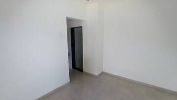 Room in 1 BHK Apartment at Sai Rydam Grapes Tower, Nalasopara West – for Sale