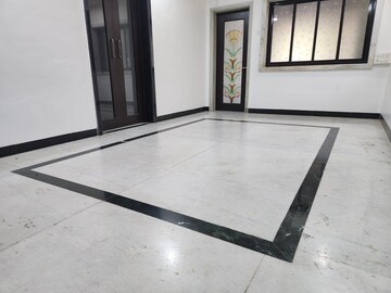 Room in 3 BHK Apartment at Runwal Garden City, Balkum Pada – for Sale