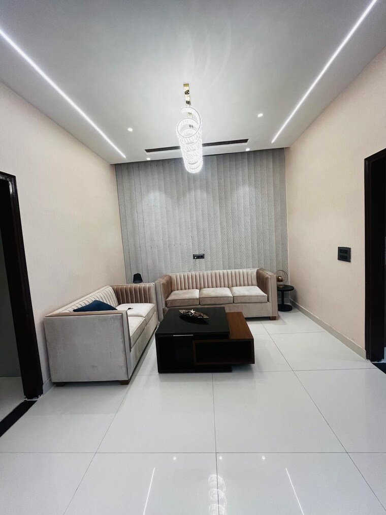 Living Room, sector 124 3 Bedroom 150 Sq.Yd. Apartment In Sector 124 Mohali 8661674