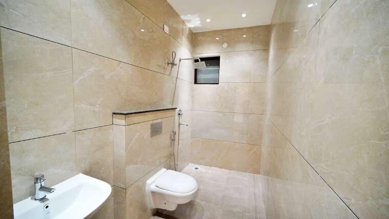 Bathroom, sector 124 3 Bedroom 150 Sq.Yd. Apartment In Sector 124 Mohali 8661674