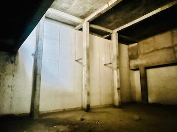 Building Lobby in  Showroom at Tonk Road – for Rent