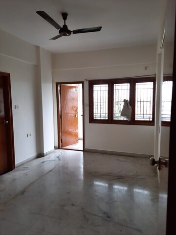 Master Bedroom in 3 BHK Apartment at Abhinav Golden Palms, Cv Raman Nagar – for Rent