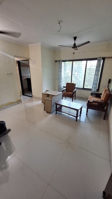 Master Bedroom in 2 BHK Apartment at Sai Baba Enclave, Goregaon West – for Rent