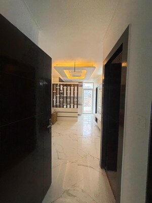 2 BHK Apartment For Sale in Sector 73