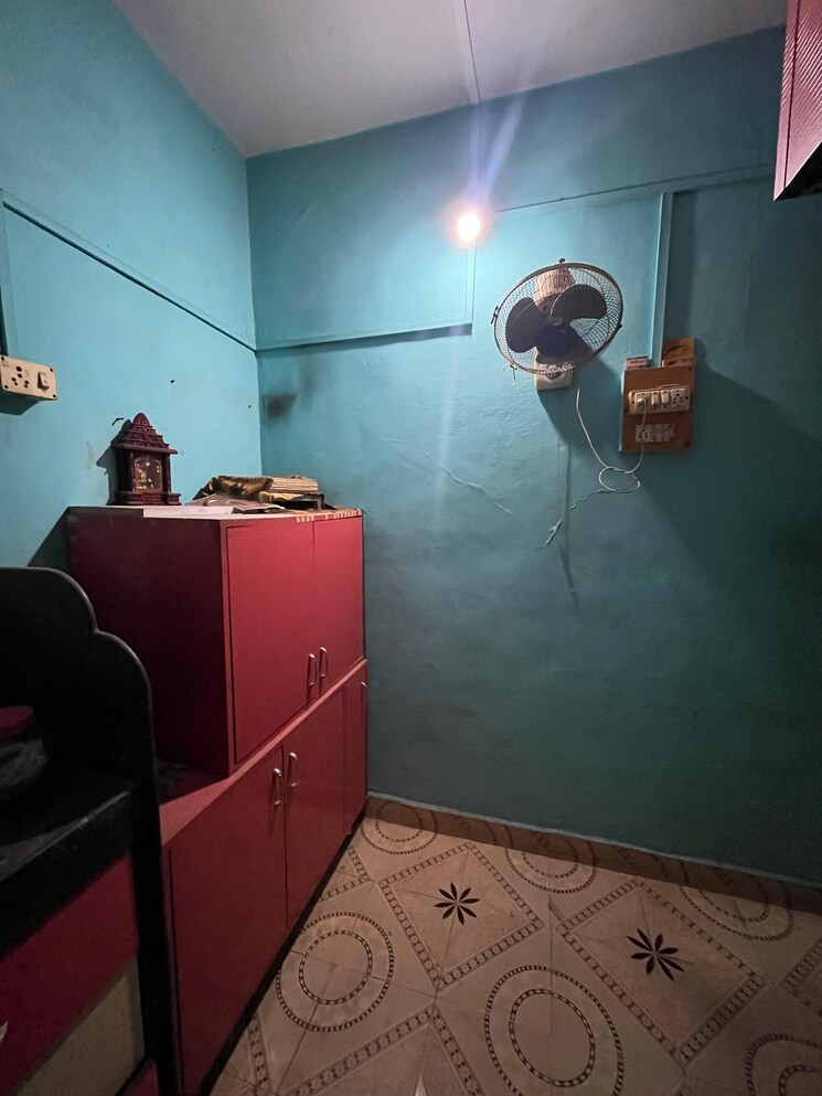 Kitchen, dombivli west 1 RK 250 Sq.Ft. Apartment In Dombivli West Thane 8661750