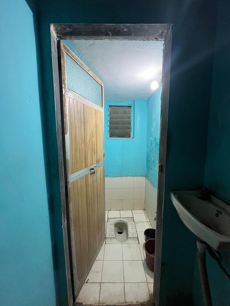 Bathroom, dombivli west 1 RK 250 Sq.Ft. Apartment In Dombivli West Thane 8661750