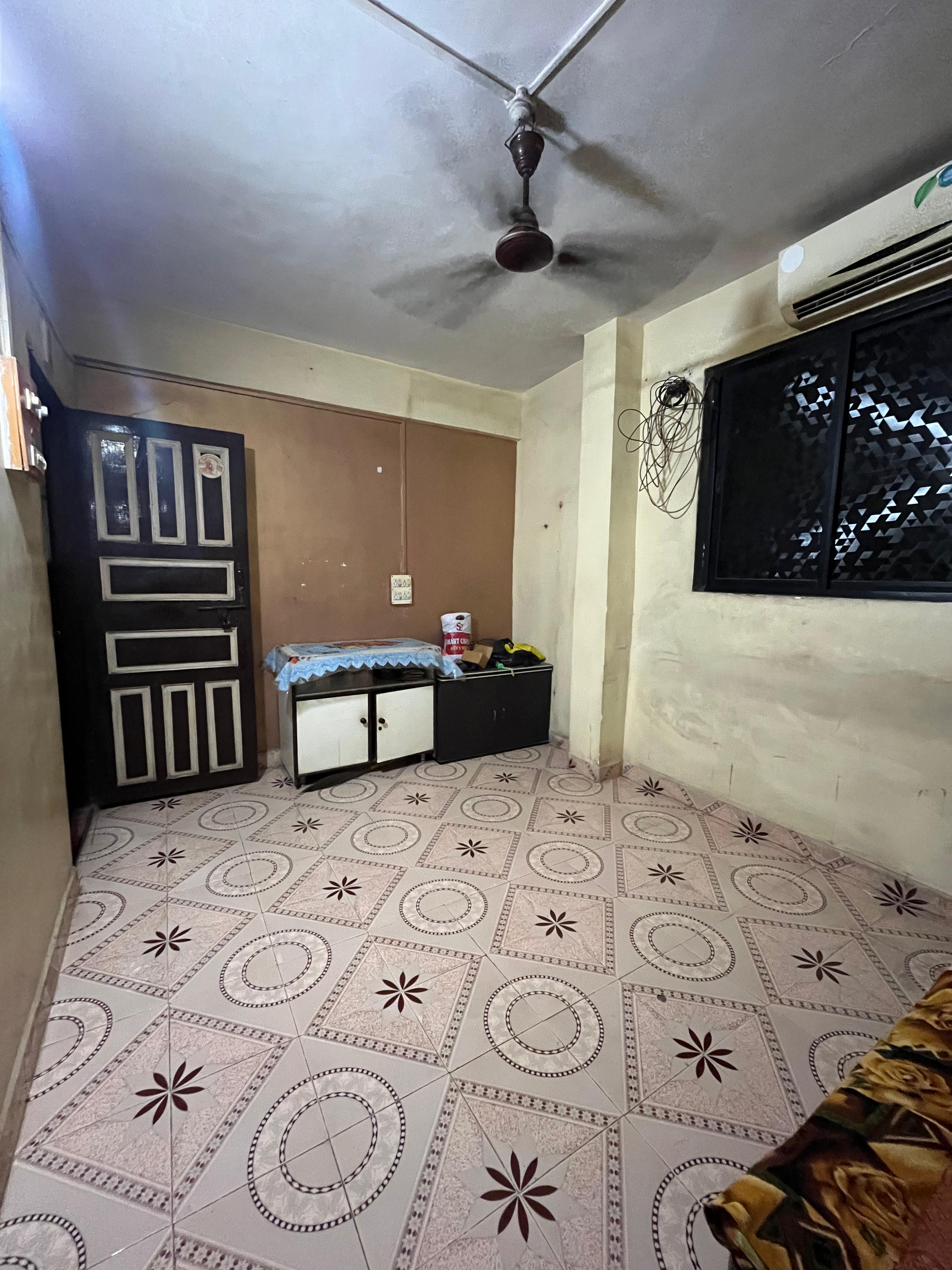 1 RkApartment For Sale in Gupte Road Dombivli West