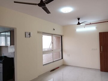 Room in 2 BHK Apartment at Aashna Samadhan, Goregaon West – for Rent