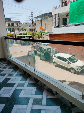 Balcony in 3 BHK Builder Floor at Green Fields Colony – for Sale