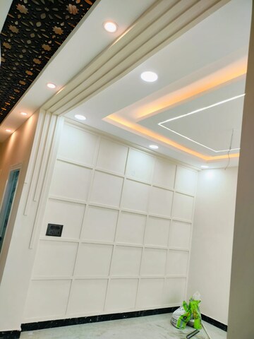 Living Room in 3 BHK Builder Floor at Green Fields Colony – for Sale