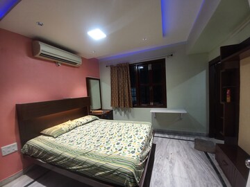 Bedroom in 2 BHK Apartment at Kondapur – for Rent
