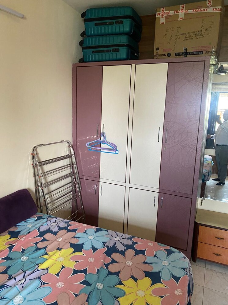 Bathroom, kalyan west 2 Bedroom 1000 Sq.Ft. Apartment In Kalyan West Thane 8661854